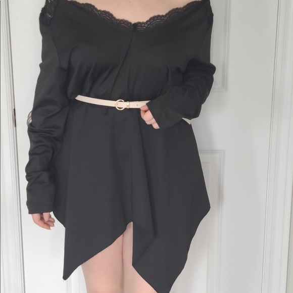 SHEIN | Plus Size Hanky Hem Tee - Picture 2 of 3